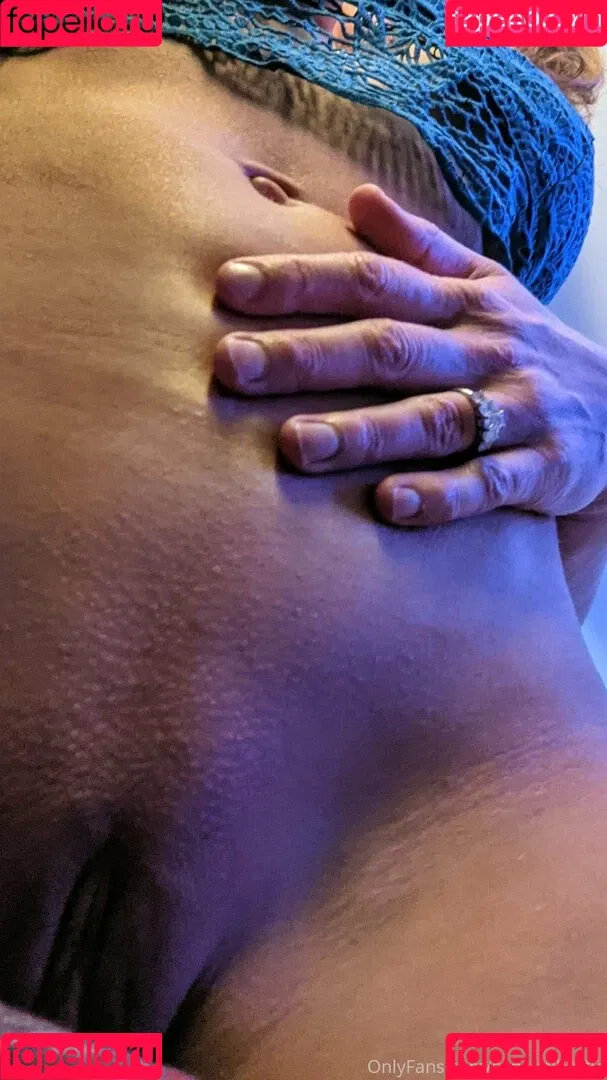 Sensual Hottie Onlyfans Photo Gallery 