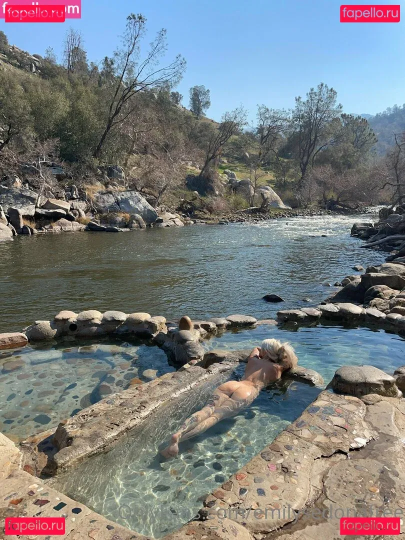 emilysedonafree Onlyfans Photo Gallery 