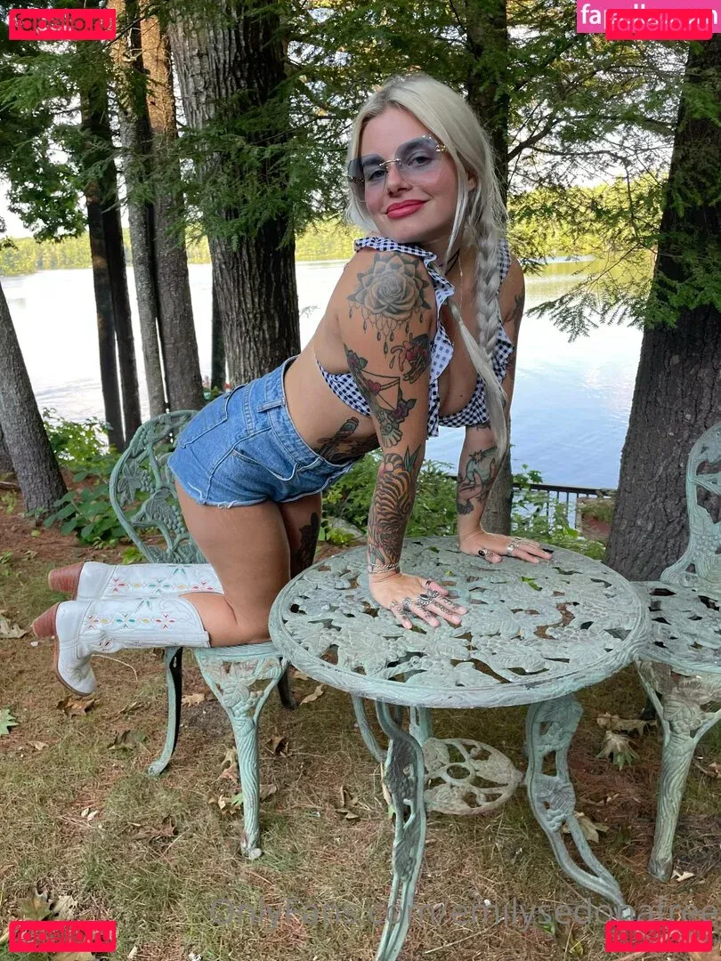 emilysedonafree Onlyfans Photo Gallery 