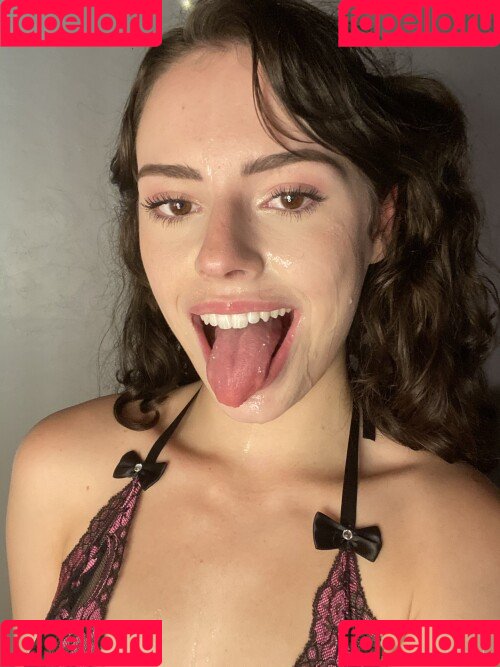 ambiyah Onlyfans Photo Gallery 