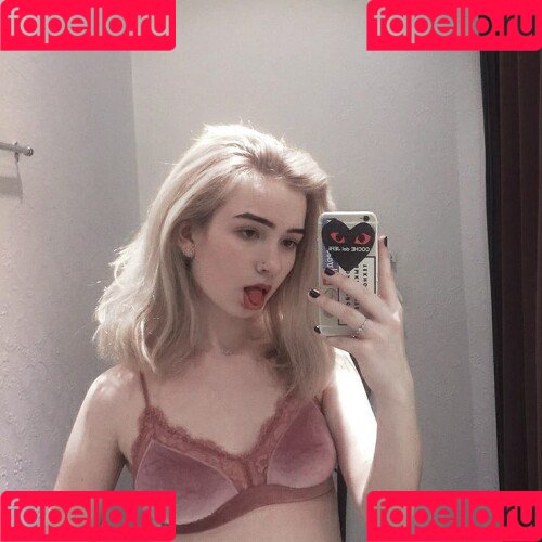 ambiyah Onlyfans Photo Gallery 