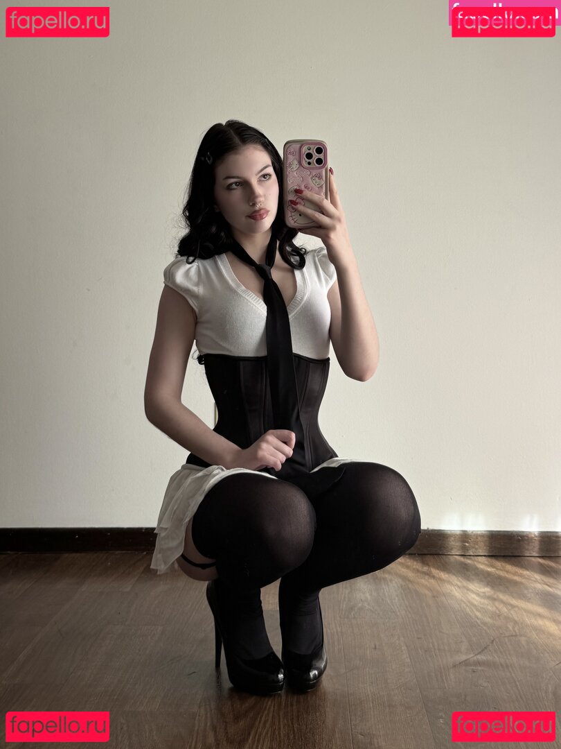 Kat Azalea Nude Onlyfans Photo 3