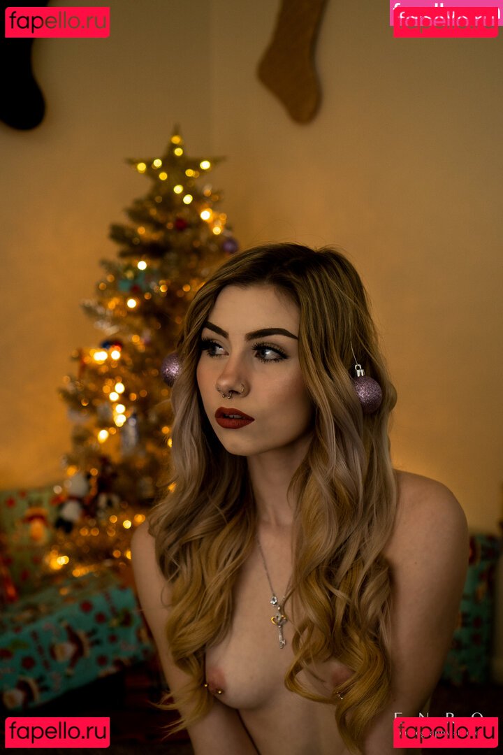 Princess Auroara Nude Onlyfans Photo 13