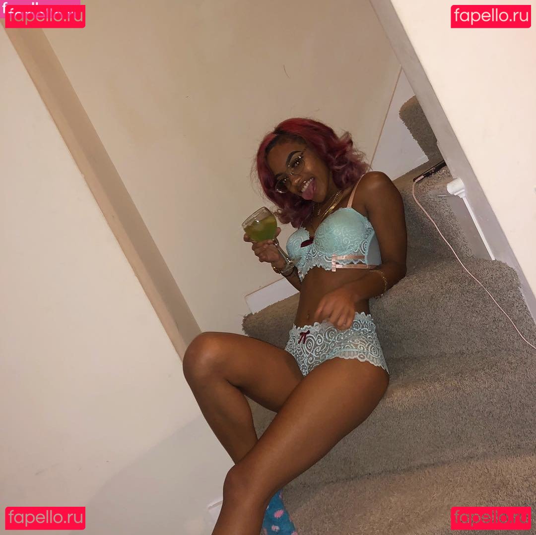 Rozay Molly Nude Onlyfans Photo 7