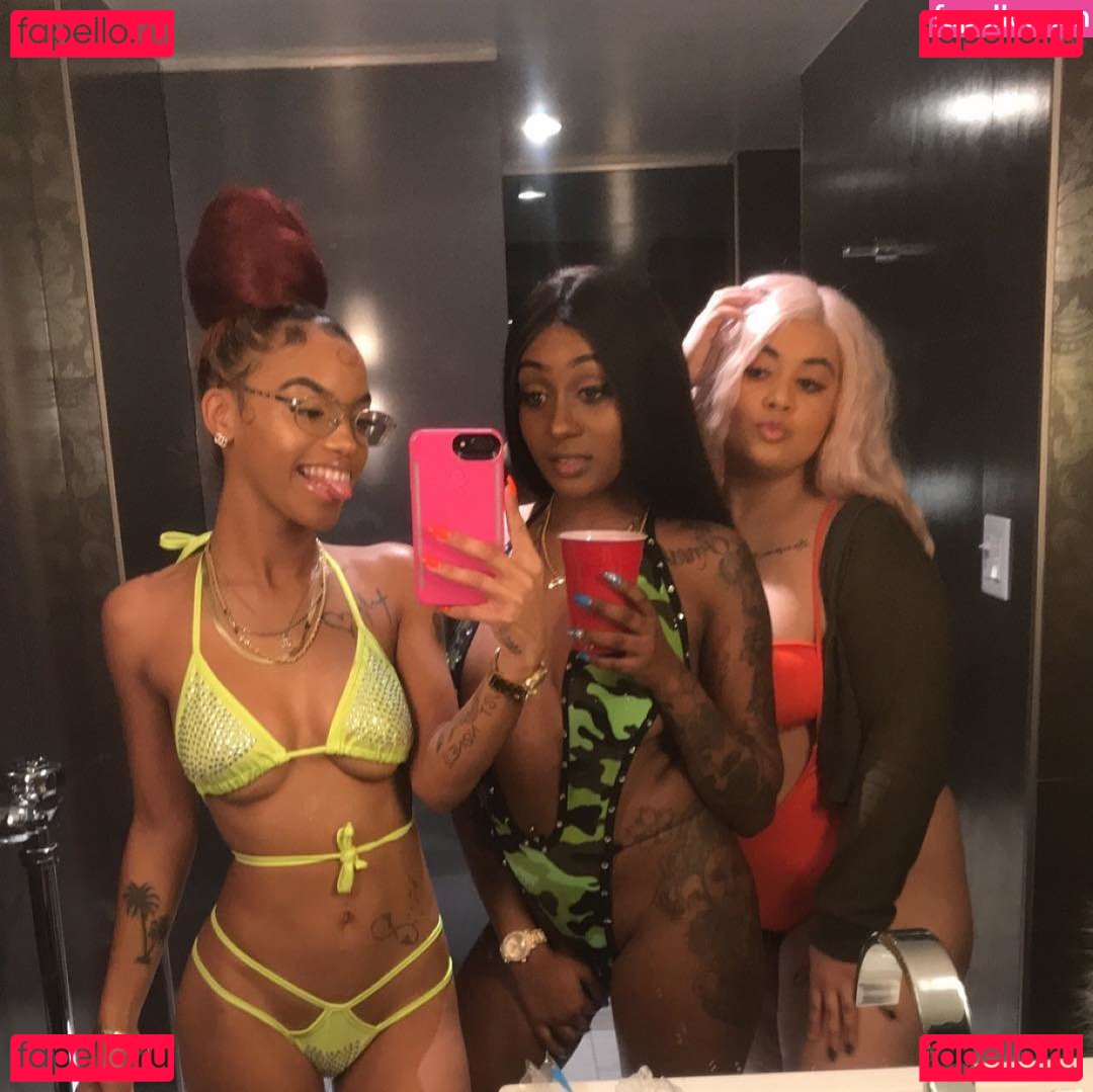 Rozay Molly Nude Onlyfans Photo 3