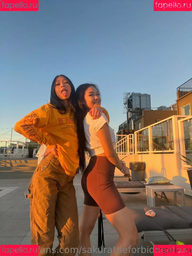 sakuratheforbiddenfruit Onlyfans Photo Gallery 