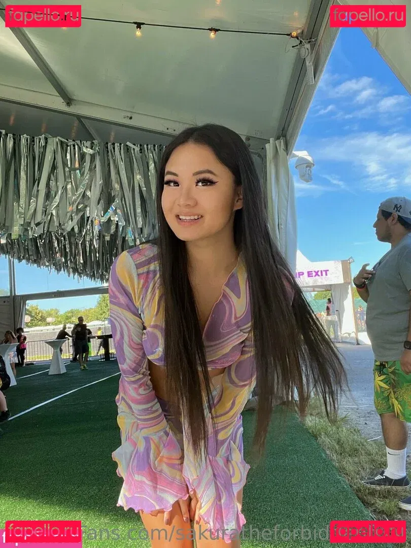 sakuratheforbiddenfruit Onlyfans Photo Gallery 