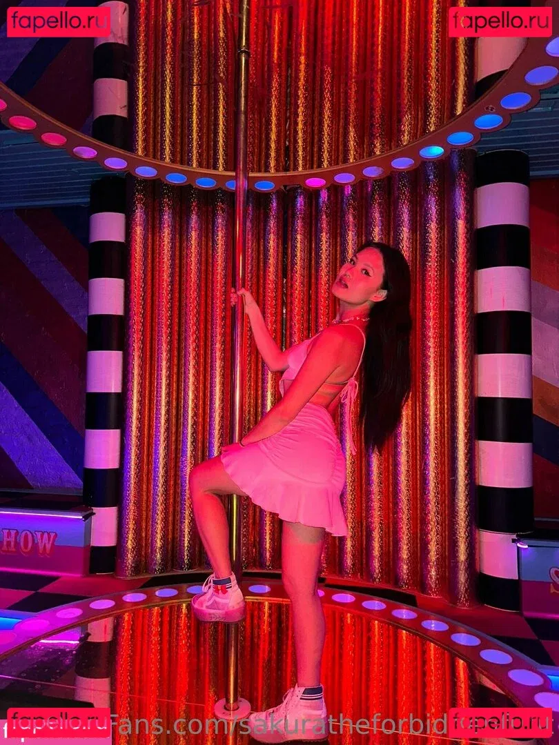 sakuratheforbiddenfruit Onlyfans Photo Gallery 