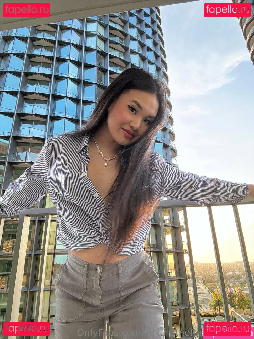 sakuratheforbiddenfruit Onlyfans Photo Gallery 