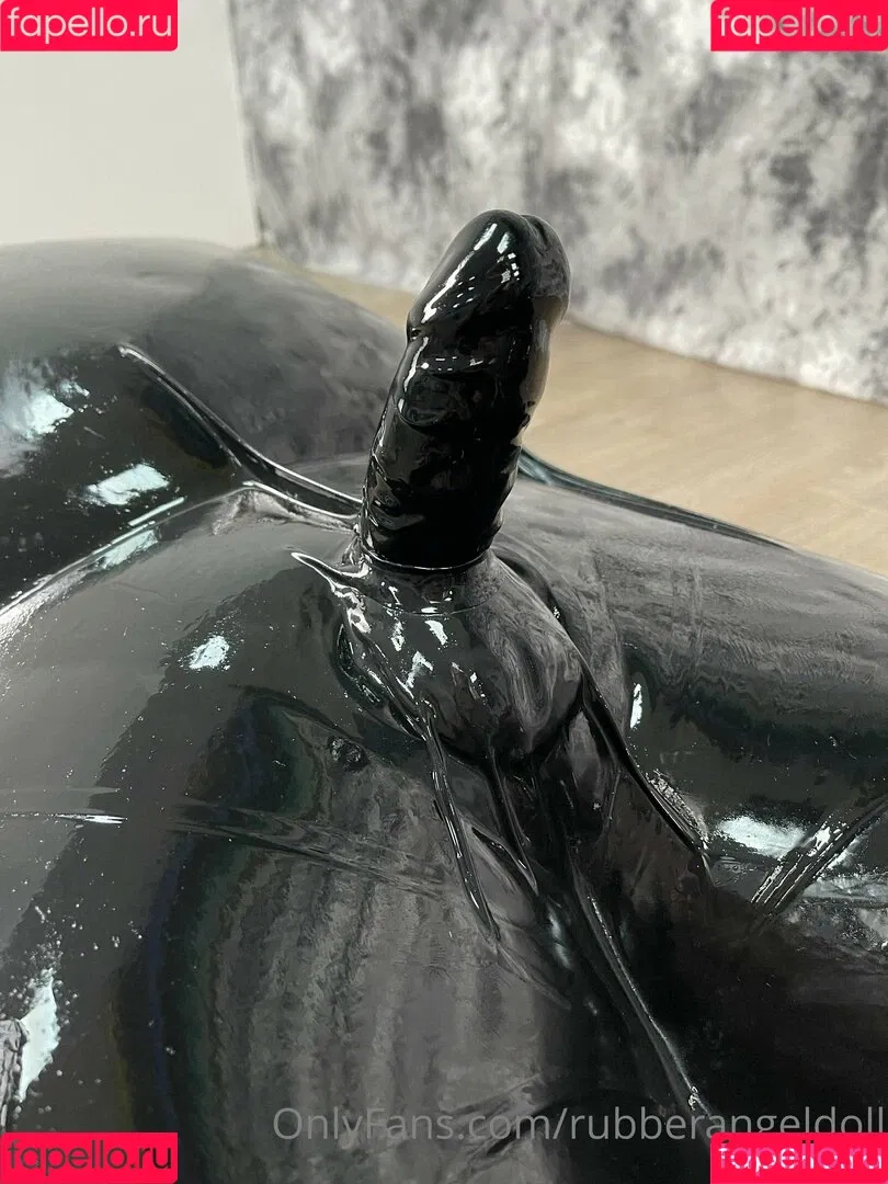 rubberangeldoll Onlyfans Photo Gallery 