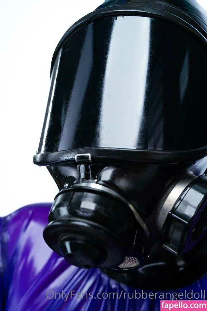 rubberangeldoll Onlyfans Photo Gallery 
