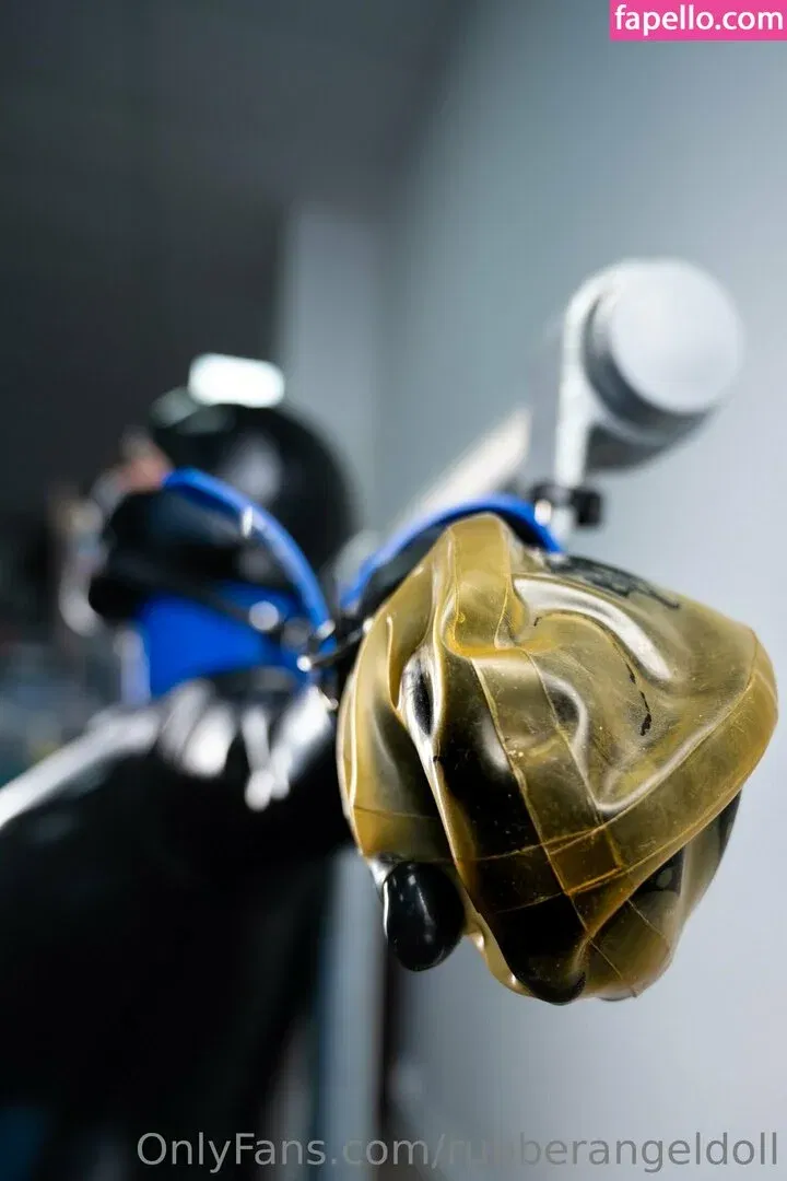 rubberangeldoll Onlyfans Photo Gallery 