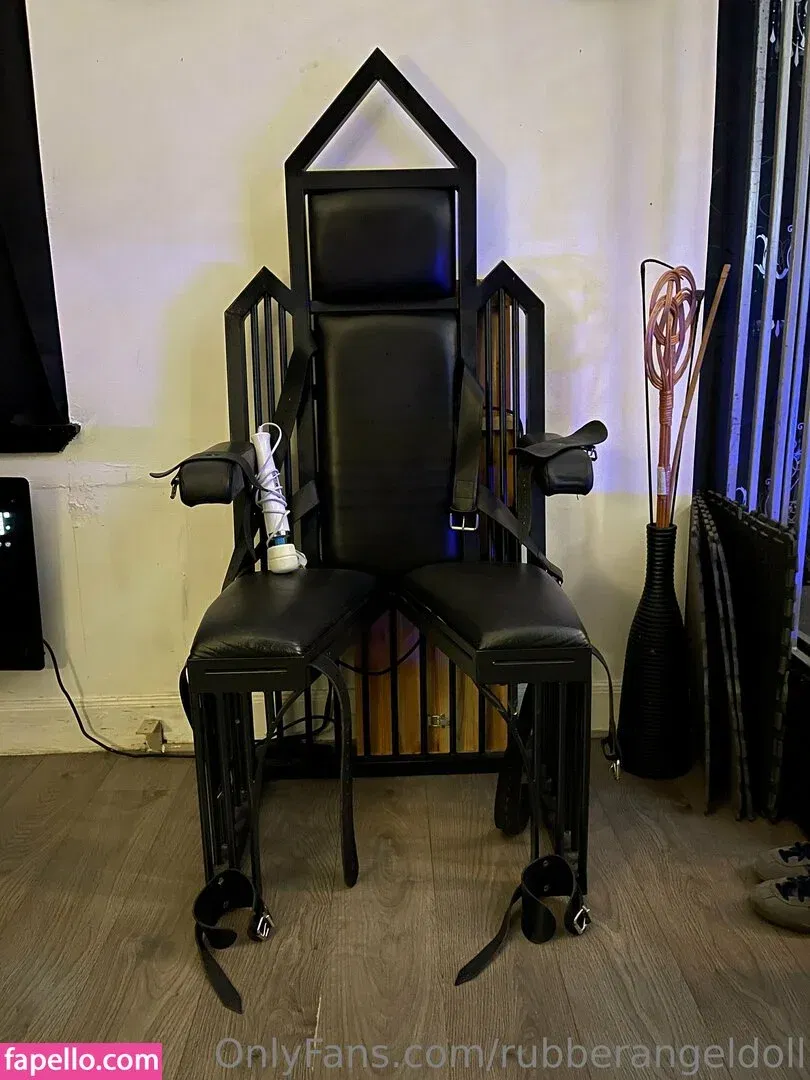 rubberangeldoll Onlyfans Photo Gallery 