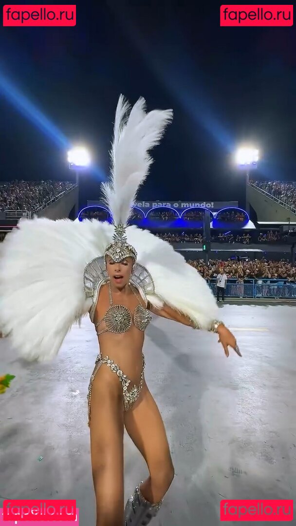 Adriane Galisteu Nude Onlyfans Photo 42