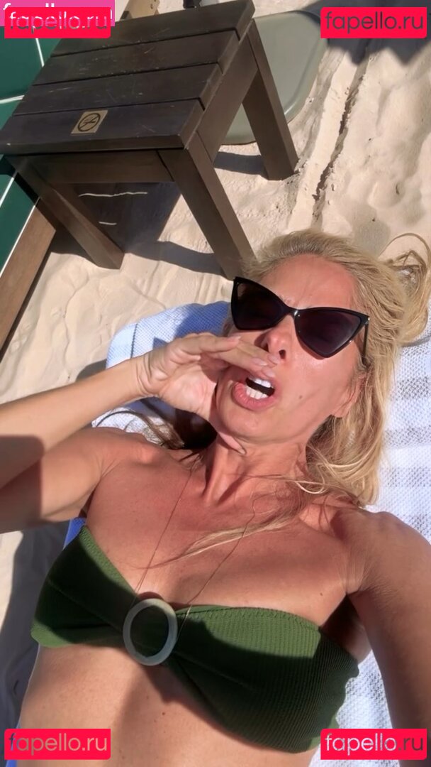 Adriane Galisteu Nude Onlyfans Photo 26
