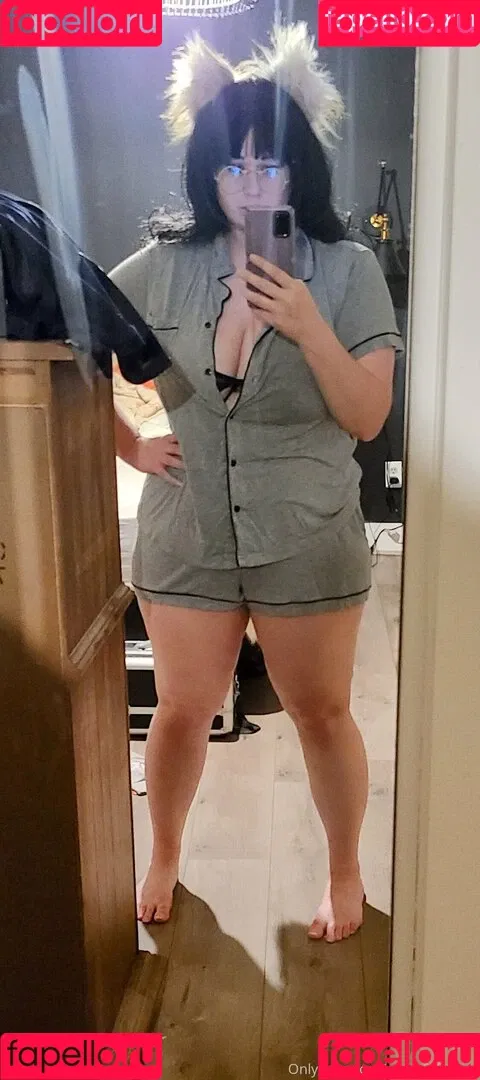 notsafeforcon Onlyfans Photo Gallery 