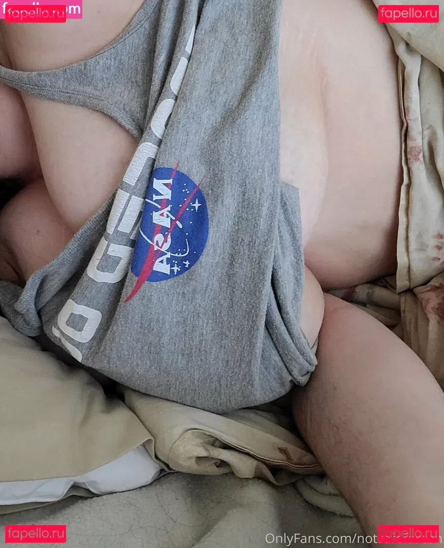 notsafeforcon Onlyfans Photo Gallery 