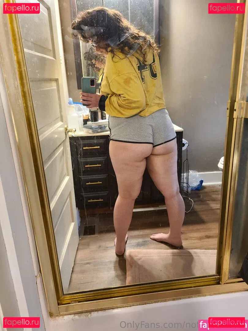 notsafeforcon Onlyfans Photo Gallery 