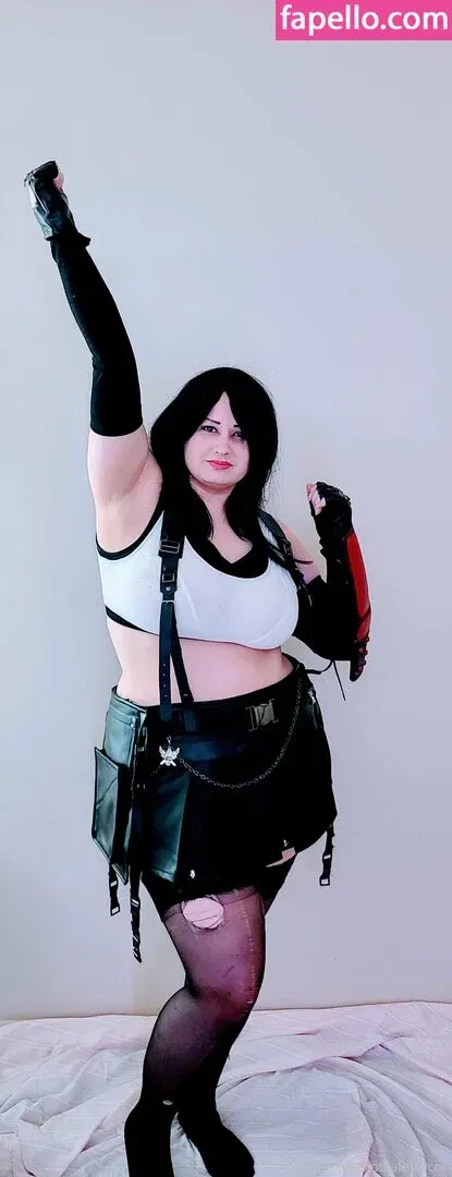 notsafeforcon Onlyfans Photo Gallery 