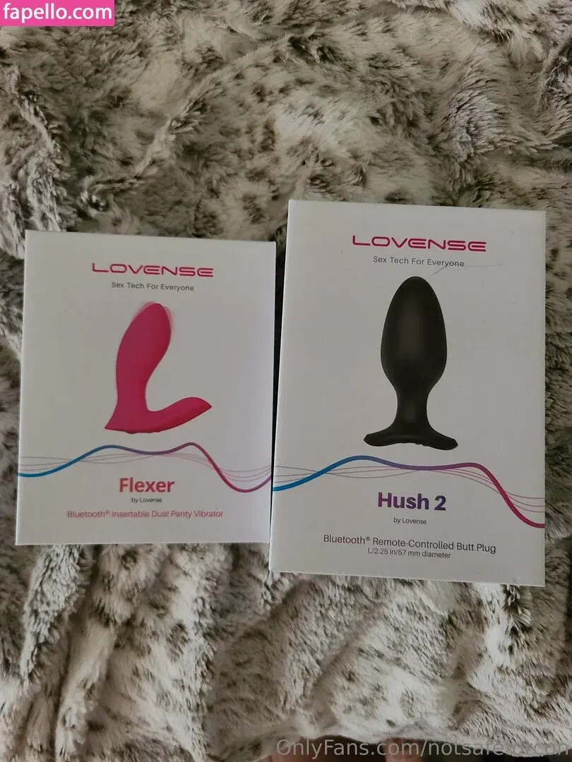 notsafeforcon Onlyfans Photo Gallery 