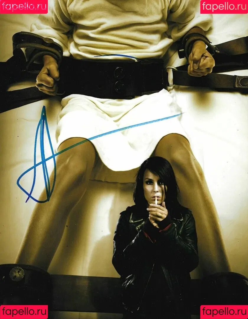 Noomi Rapace Onlyfans Photo Gallery 