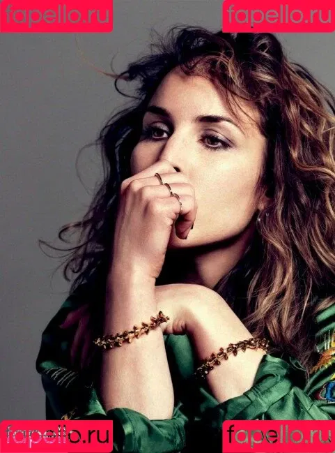 Noomi Rapace Onlyfans Photo Gallery 