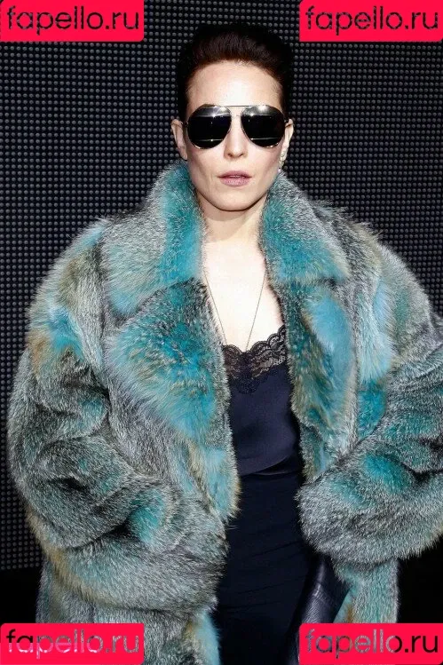 Noomi Rapace Onlyfans Photo Gallery 