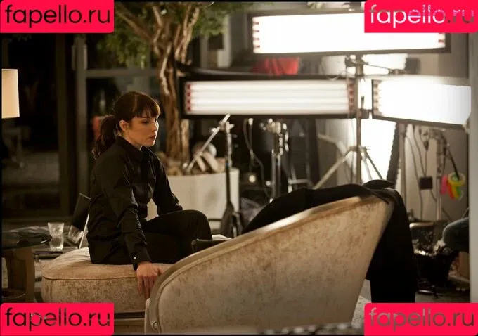 Noomi Rapace Onlyfans Photo Gallery 