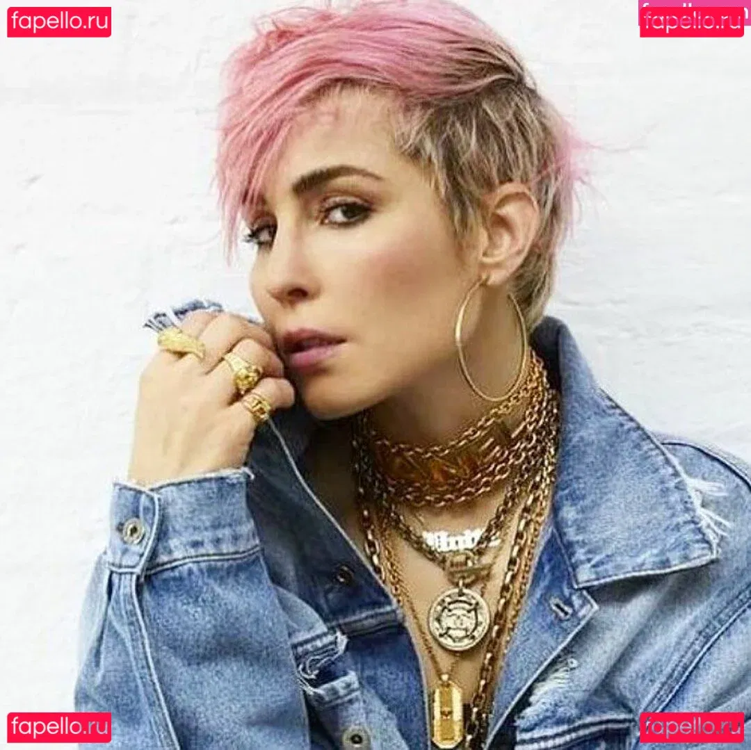 Noomi Rapace Onlyfans Photo Gallery 