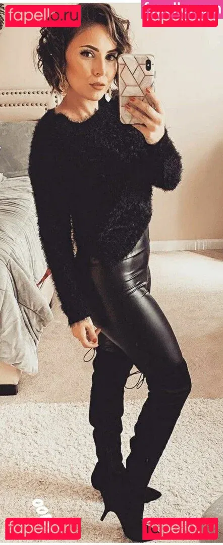 Noomi Rapace Onlyfans Photo Gallery 