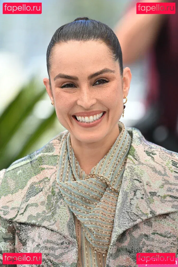 Noomi Rapace Onlyfans Photo Gallery 