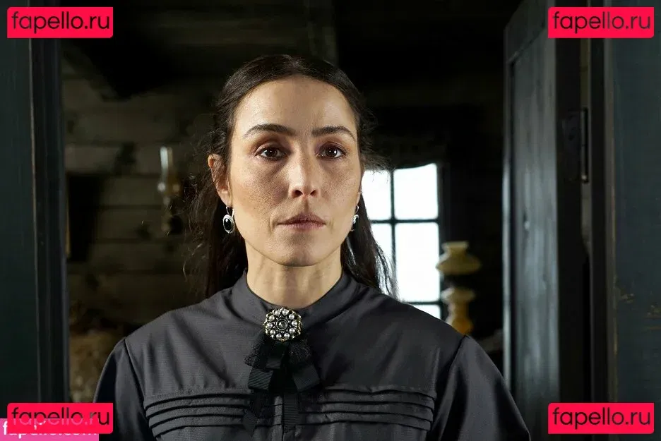 Noomi Rapace Onlyfans Photo Gallery 