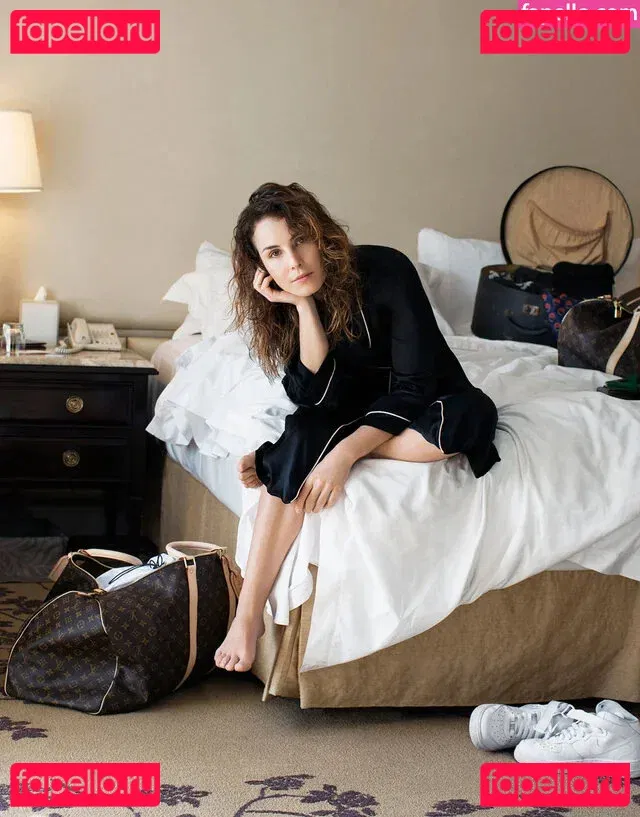 Noomi Rapace Onlyfans Photo Gallery 