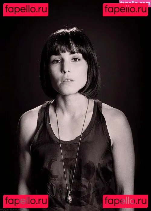 Noomi Rapace Onlyfans Photo Gallery 