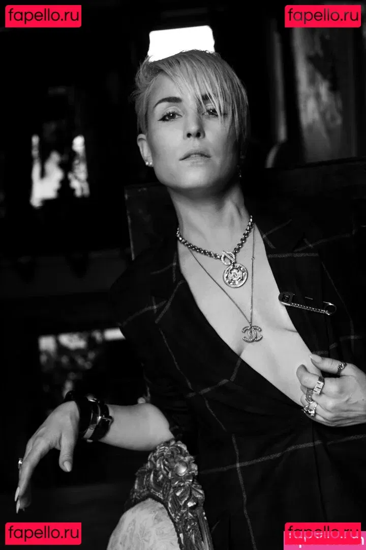 Noomi Rapace Onlyfans Photo Gallery 