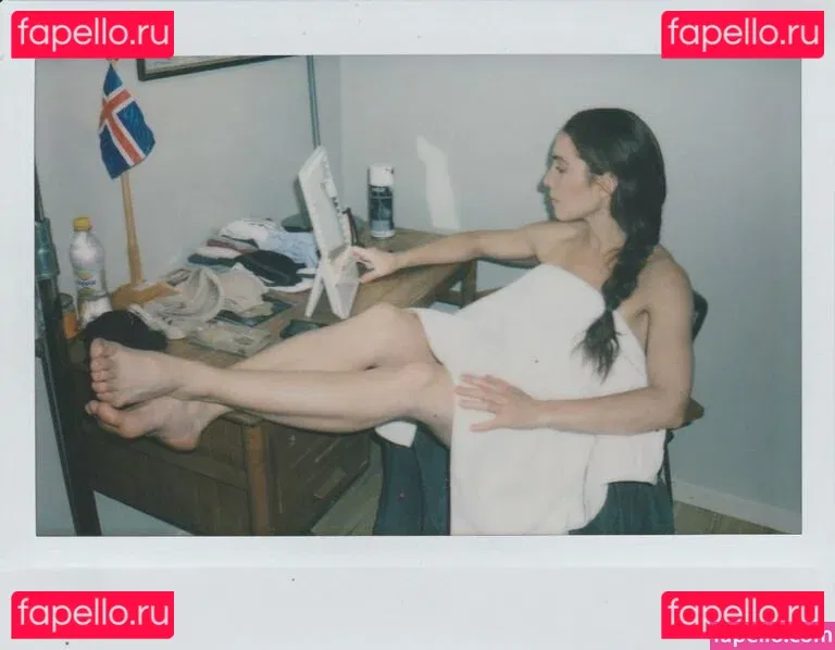 Noomi Rapace Onlyfans Photo Gallery 