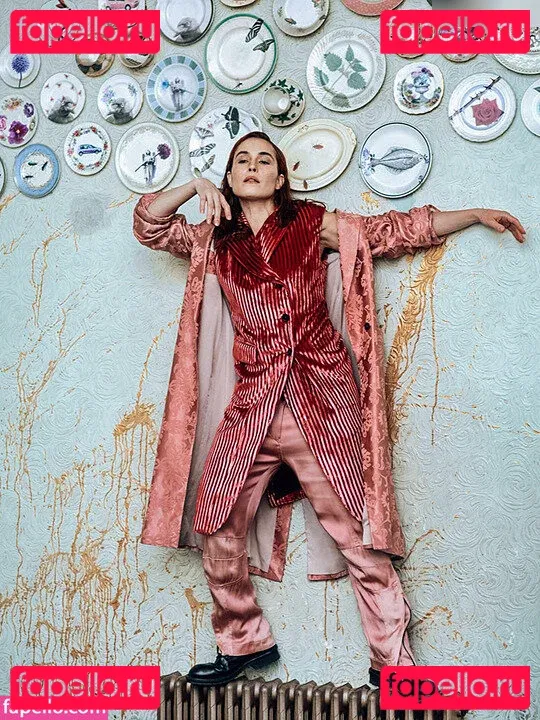 Noomi Rapace Onlyfans Photo Gallery 