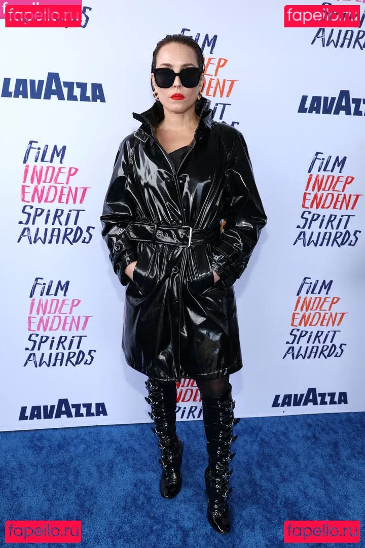 Noomi Rapace Onlyfans Photo Gallery 