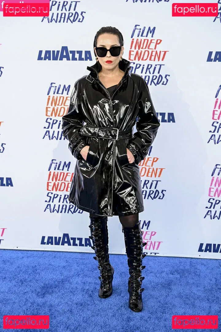 Noomi Rapace Onlyfans Photo Gallery 