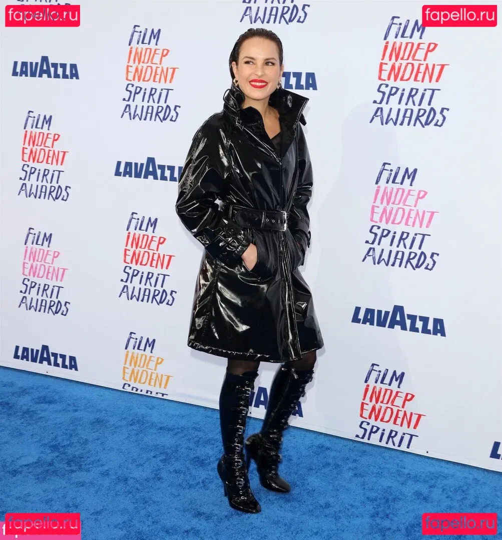 Noomi Rapace Onlyfans Photo Gallery 