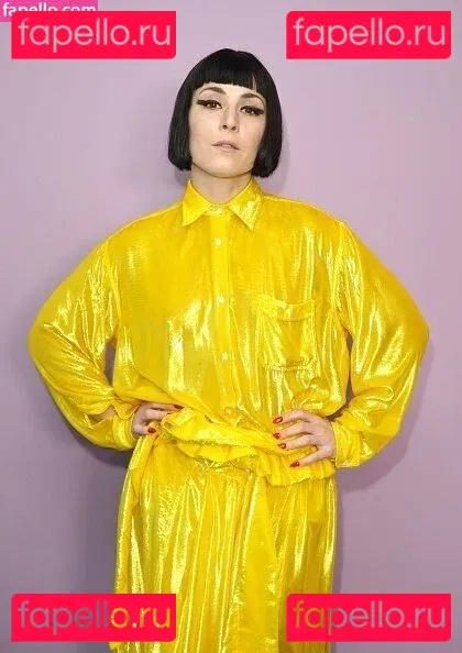 Noomi Rapace Onlyfans Photo Gallery 