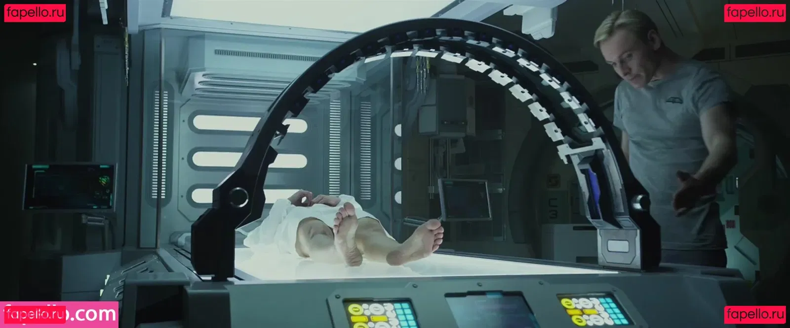 Noomi Rapace Onlyfans Photo Gallery 