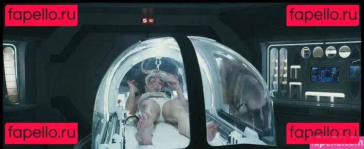 Noomi Rapace Onlyfans Photo Gallery 