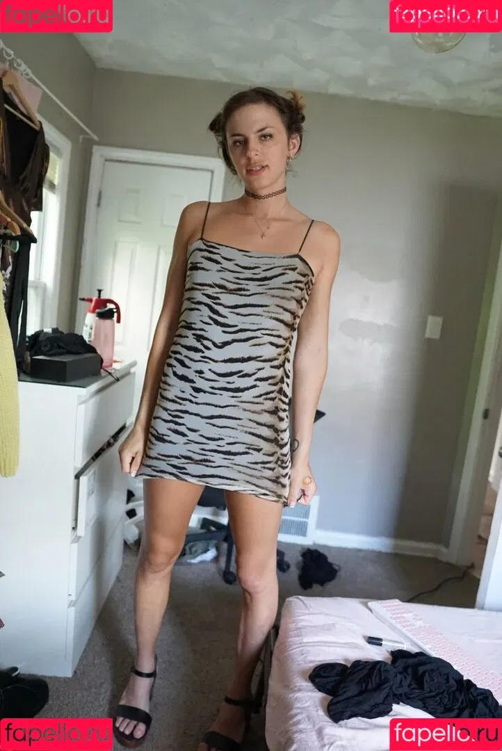 Sophie Lovely Onlyfans Photo Gallery 
