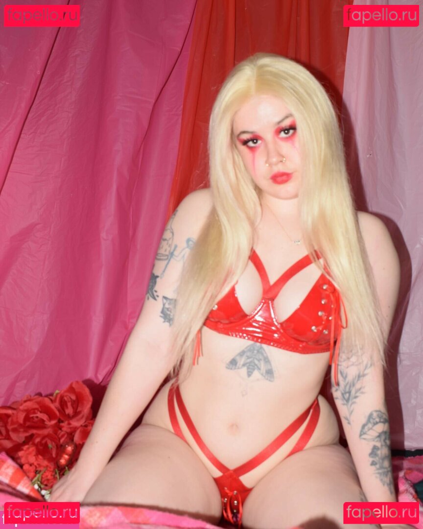 Mooonspitt Nude Onlyfans Photo 41