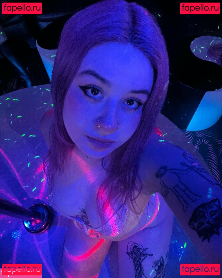 Mooonspitt Nude Onlyfans Photo 18