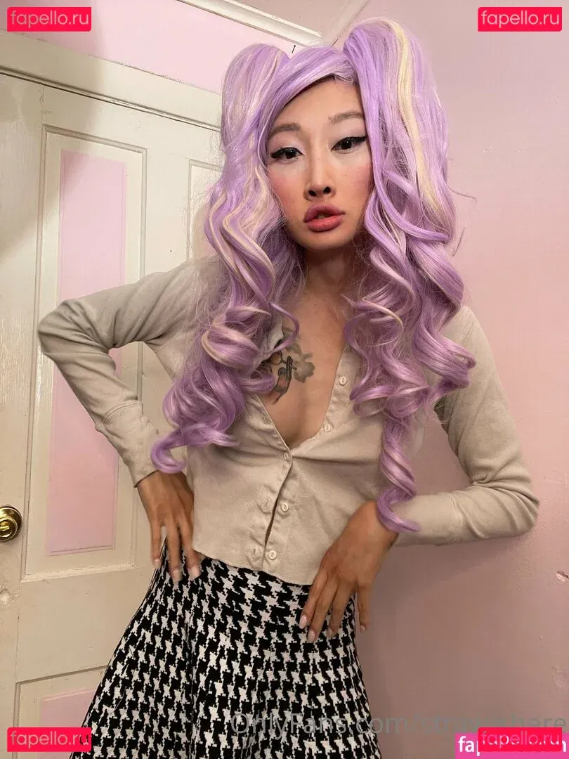 strawishere Onlyfans Photo Gallery 