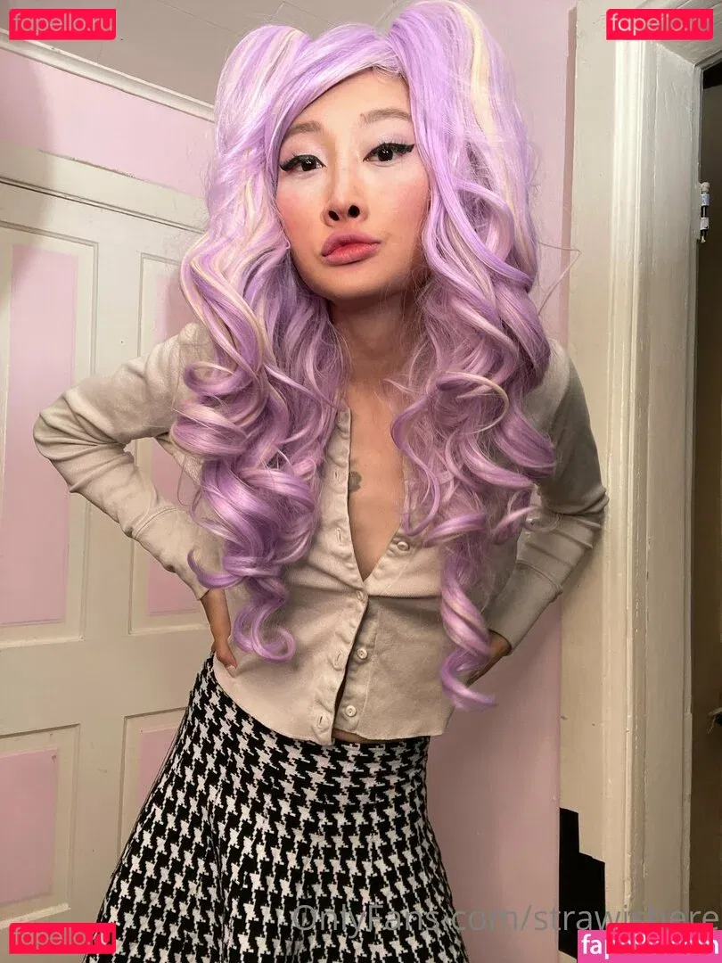 strawishere Onlyfans Photo Gallery 