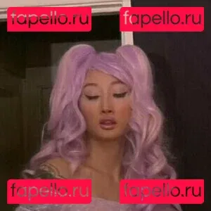 strawishere Onlyfans Photo Gallery 