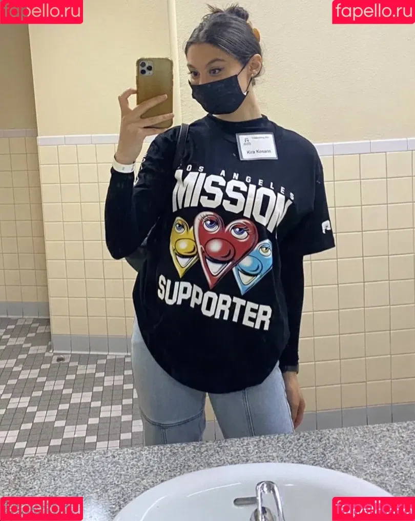Kira Kosarin Onlyfans Photo Gallery 